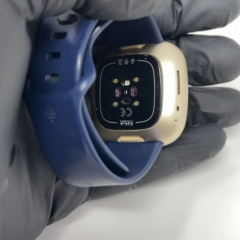 Fitbit Versa 3 GPS Smartwatch Fitness Tracker Soft Gold Midnight Blue With Box